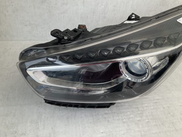 KOPLAMP HYUNDAI I40 LED 92101-3ZXXX LINKS HY-4596