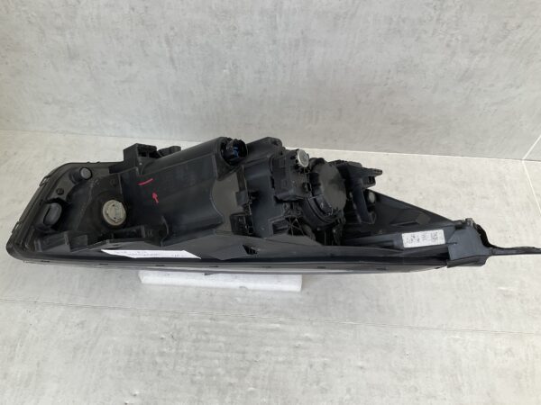KOPLAM KIA RIO IV STANDAARD 17- 92101-H8 LINKS KI-4601