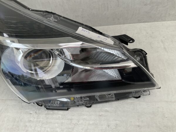 KOPLAMP TOYOTA YARIS 14-17 ORIGINEEL RECHTS TO-45609