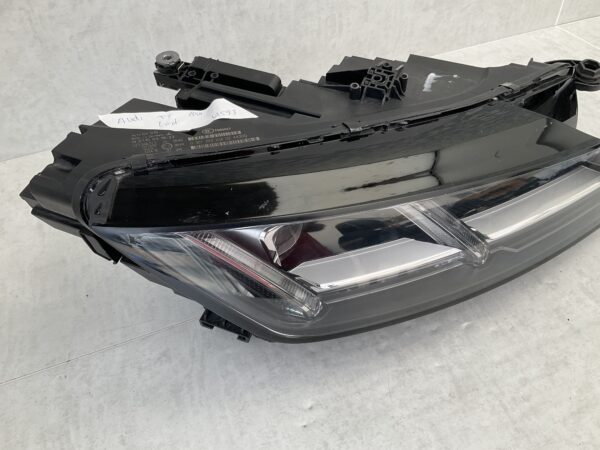 KOPLAMP AUDI TT 8S FULL LED MATRIX 8s0941036B RECHTS AU-4593
