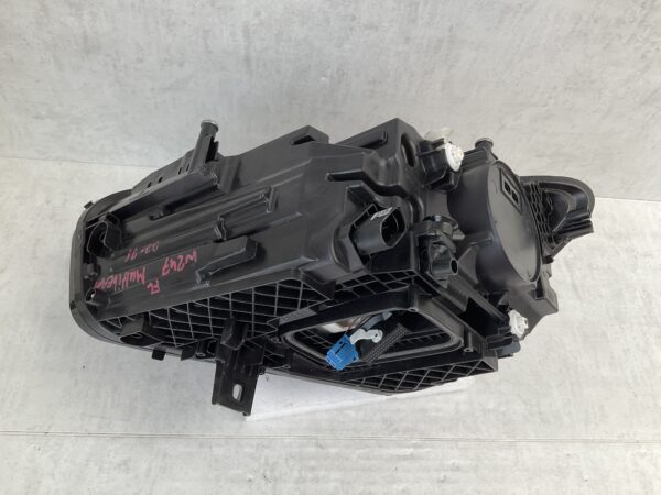 KOPLAMP MERCEDES B KLASSE W247 MULTIBEAM LED RECHTS MB-45616