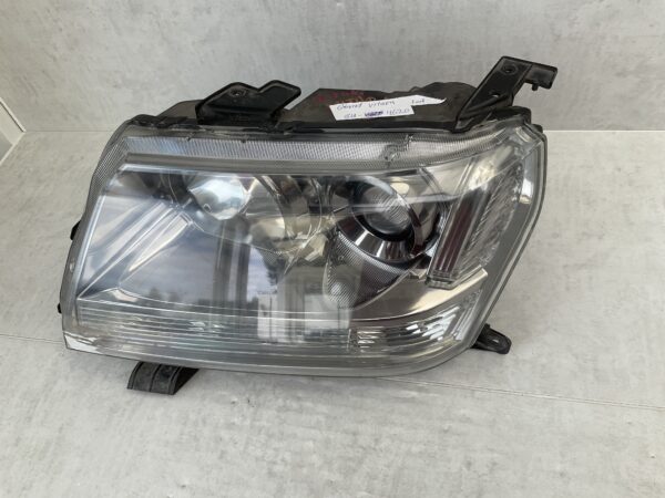KOPLAMP SUZUKI VITARA ORIZINEEL LED 10059083 LINKS SU-4620