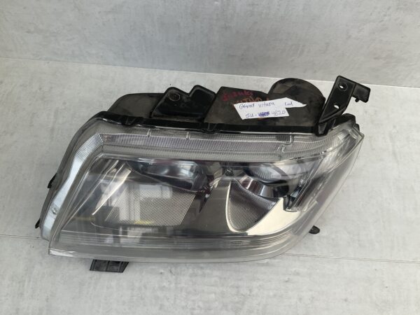 KOPLAMP SUZUKI VITARA ORIZINEEL LED 10059083 LINKS SU-4620