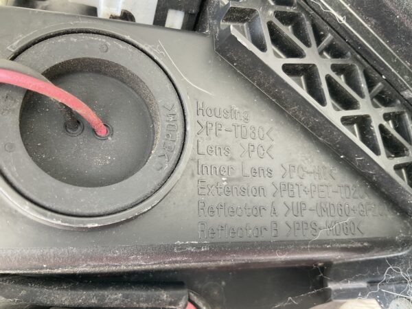 KOPLAMP SUBARU FORESTER SJ ORIGINEEL LINKS SU-4623