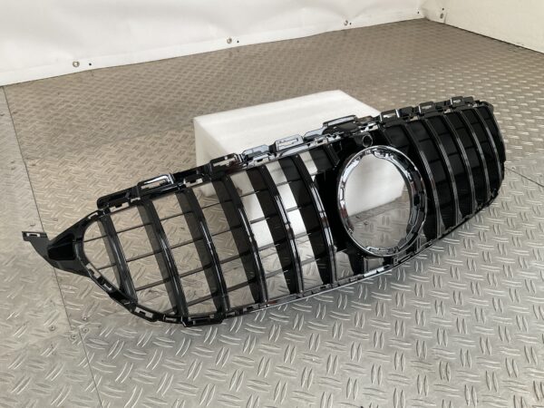 GT Panamericana Grill Mercedes C Klasse W205 Facelift 17-21 Camera Zwart Grille W205-FL