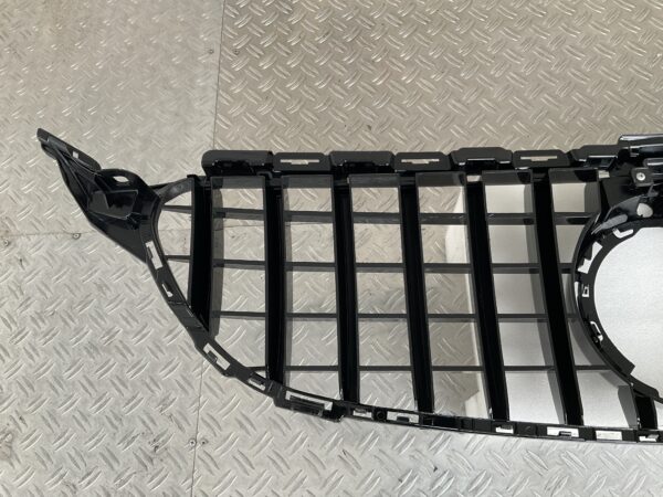 GT Panamericana Grill Mercedes C Klasse W205 Facelift 17-21 Camera Zwart Grille W205-FL