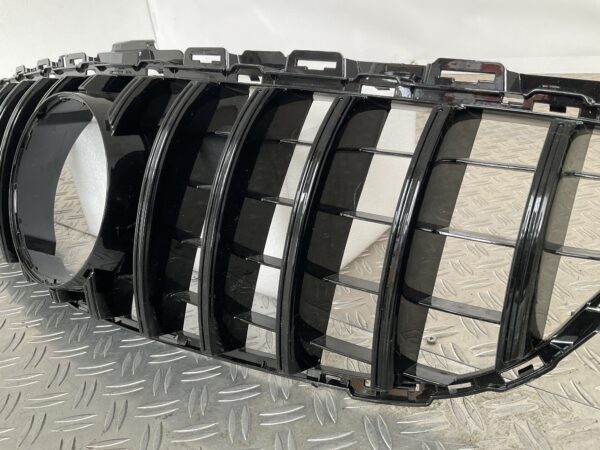 GT Panamericana Grill Mercedes C Klasse W205 14-17 Grille W205 Zwart