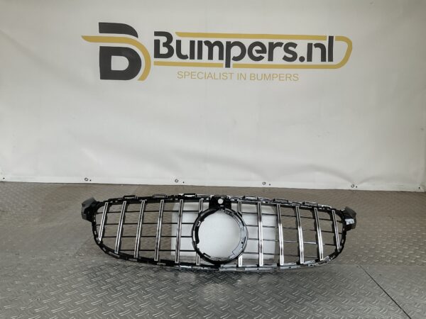 Grill Mercedes C Klasse W205 C63 Facelift 17-21 Panamericana GT Grille Camera Chrome W205-C63