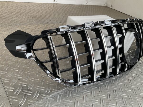Grill Mercedes C Klasse W205 C63 14-17 Panamericana GT Grille Chrome W205-C63