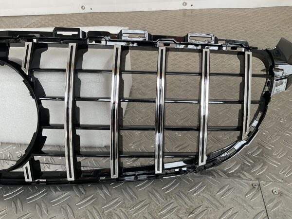 Grill Mercedes C Klasse W205 C63 14-17 Panamericana GT Grille Chrome W205-C63