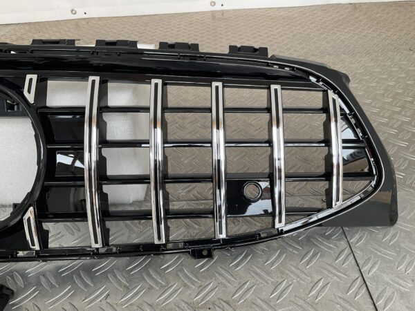 Grill GT Panamericana Mercedes CLA Klasse W118 AMG 19-23 Camera Chrome Grille W118-C
