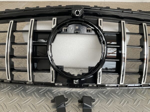 Grill GT Panamericana Mercedes CLA Klasse W118 AMG 19-23 Camera Chrome Grille W118-C