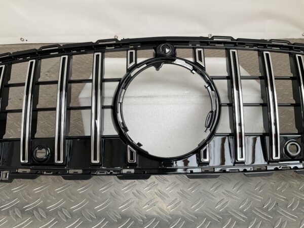Grill Mercedes C Klasse W206 22-25 GT Panamericana Grille Camera Chrome W206