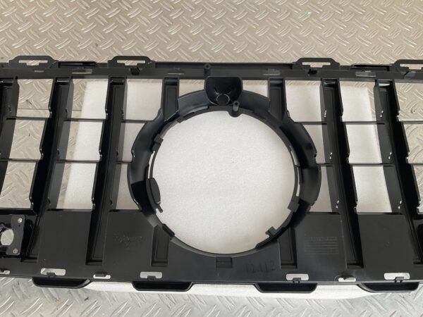 Grill Mercedes C Klasse W206 22-25 GT Panamericana Grille Camera Zwart W206