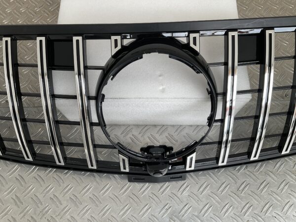Grill GT Panamericana Mercedes GLE W292 16-20 Grille Camera Chrome W292-C