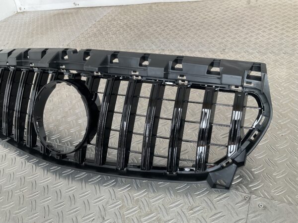 Grill Mercedes CLA Klasse W117 13-16 GT Panamericana Grille Zwart W117-B