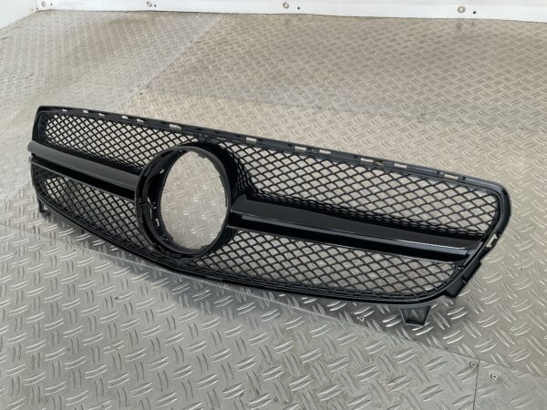 Grill Mercedes A Klasse W176 A45 AMG Facelift16-19 Hoogglans Grille Zwart W176-A45