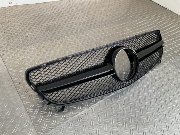 Grill Mercedes A Klasse W176 A45 AMG Facelift16-19 Hoogglans Grille Zwart W176-A45