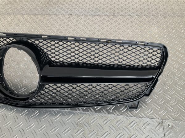 Grill Mercedes A Klasse W176 A45 AMG Facelift16-19 Hoogglans Grille Zwart W176-A45