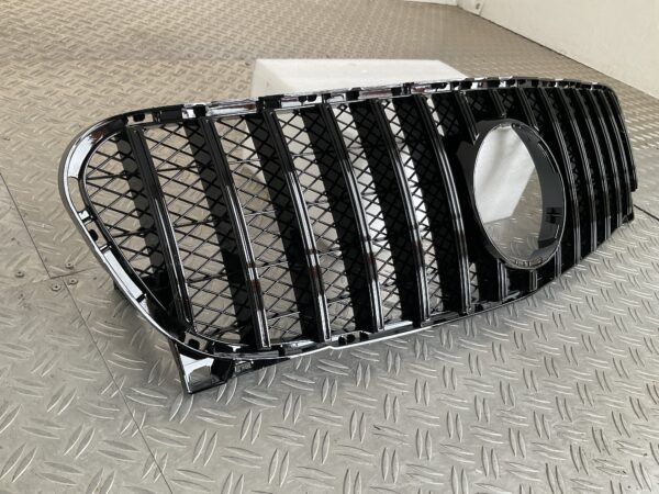 Grill Mercedes GLA Klasse W156 13-16 GT Panamericana Grille Zwart W156