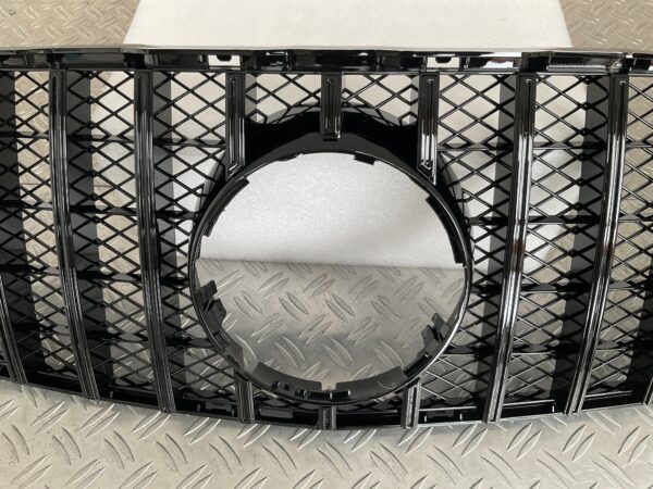 Grill Mercedes GLA Klasse W156 13-16 GT Panamericana Grille Zwart W156