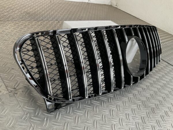 Grill GT Panamericana Mercedes GLA Klasse W156 13-16 Grille Chrome W156