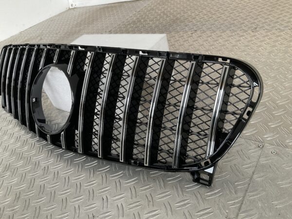 Grill GT Panamericana Mercedes GLA Klasse W156 13-16 Grille Chrome W156
