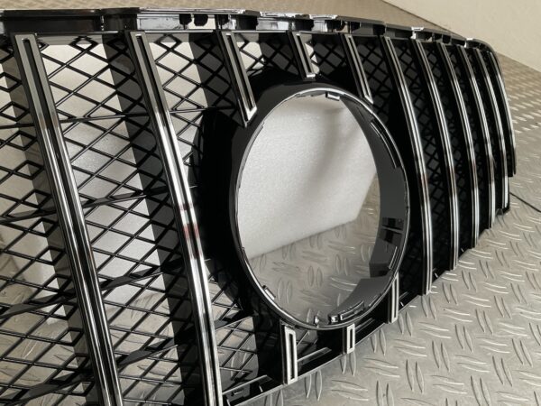 Grill Mercedes GLA Klasse W156 13-16 GT Panamericana Grille Chrome W156