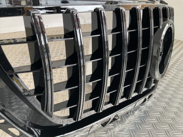 Grill Mercedes Sprinter W906 Facelift 16-19 GT Panamericana Grille Zwart W906-B