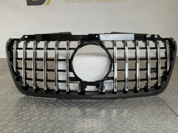 Grill Mercedes Sprinter W907 19-25 GT Panamericana Grille Chrome W907-C