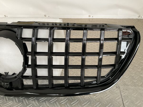 Grill Mercedes V Klasse V-Klasse W447 14-18 GT Panamericana Grille Camera Zwart W447-B