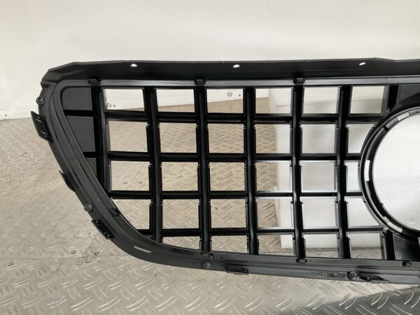 Grill Mercedes V Klasse V-Klasse W447 14-18 GT Panamericana Grille Camera Zwart W447-B