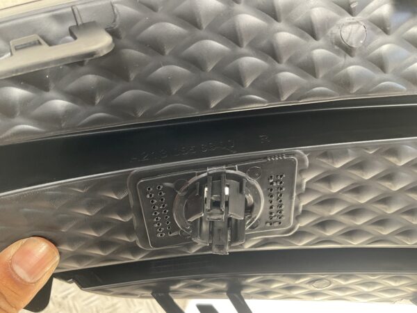 Bumper Rooster Mercedes E Klasse W213 AMG 16-21 A2138856800 Links Grill