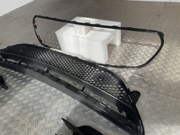Bumper Rooster Grill Sierlijst Mercedes E Klasse W213 AMG 16-21 A2138856800 Onderrooster Grille