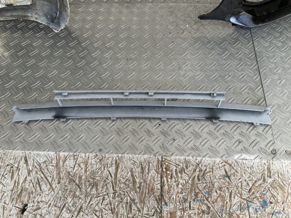 Bumper Audi A1 8X0 Normaal 2010-2015 8X0807437 Bumperhoek Voorbumper 1-H2-14726z
