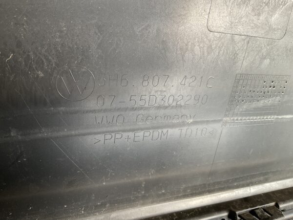 Bumper Volkswagen Golf 8 VIII TSI 4xpdc 5H6807421C Achterbumper F9-14760z