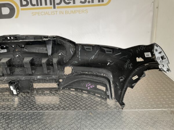 Bumper Ford Mustang Mach-E LJ8B-17E857-A Voorbumper D9-14741