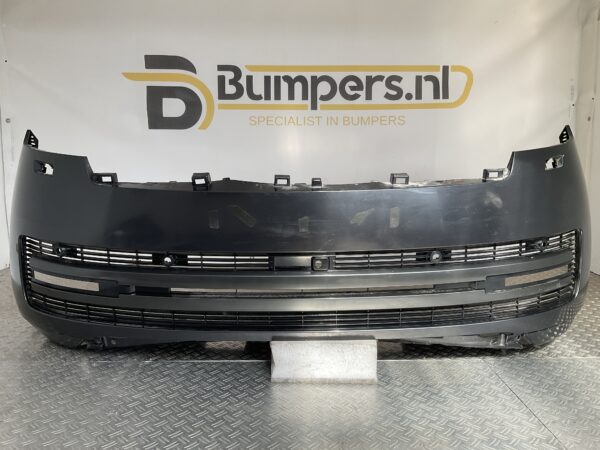 Bumper Range Rover Vogue HSE L460 22-25 M8E2-17F003-A Voorbumper B9-14746z