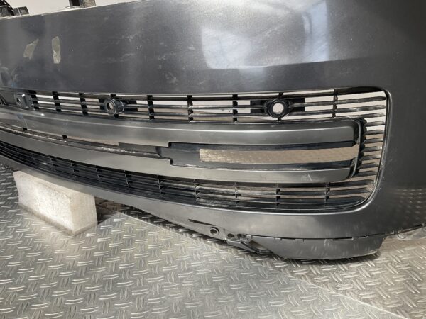 Bumper Range Rover Vogue HSE L460 22-25 M8E2-17F003-A Voorbumper B9-14746z