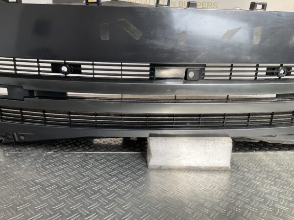 Bumper Range Rover Vogue HSE L460 22-25 M8E2-17F003-A Voorbumper B9-14746z
