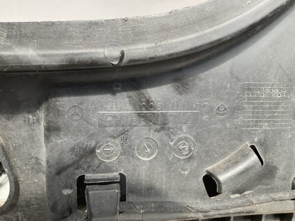 Bumper Mercedes CLK A209 C209 4xpdc A2098851425 Achterbumper F10-13875z