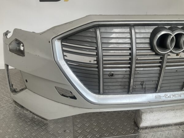 Bumper Audi E Tron E-Tron 4KE 4KE807437 Voorbumper H5-14779z