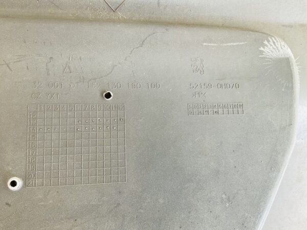Bumper Peugeot 108 14-22 52159-0H070 Achterbumper 1-F9-14536z