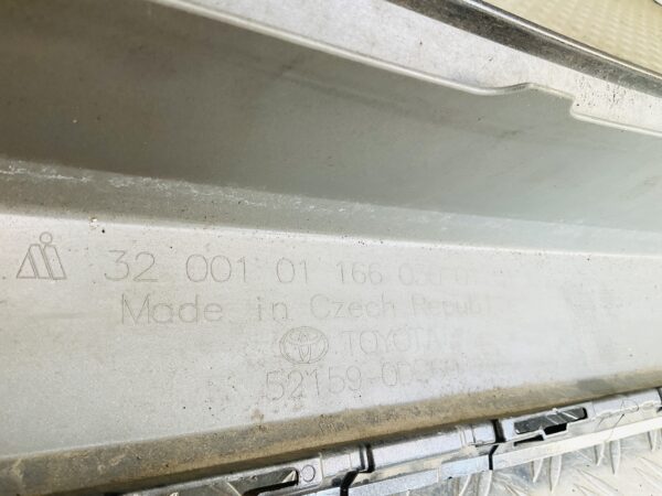 Bumper Toyota Yaris 21-24 52159-0D060 Achterbumper 1-F9-14541z
