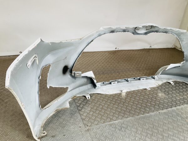 Bumper Toyota Yaris 2019-2023 52119-0DA00 Voorbumper 2-D3-z
