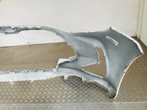 Bumper Toyota Yaris 2019-2023 52119-0DA00 Voorbumper 2-D3-z
