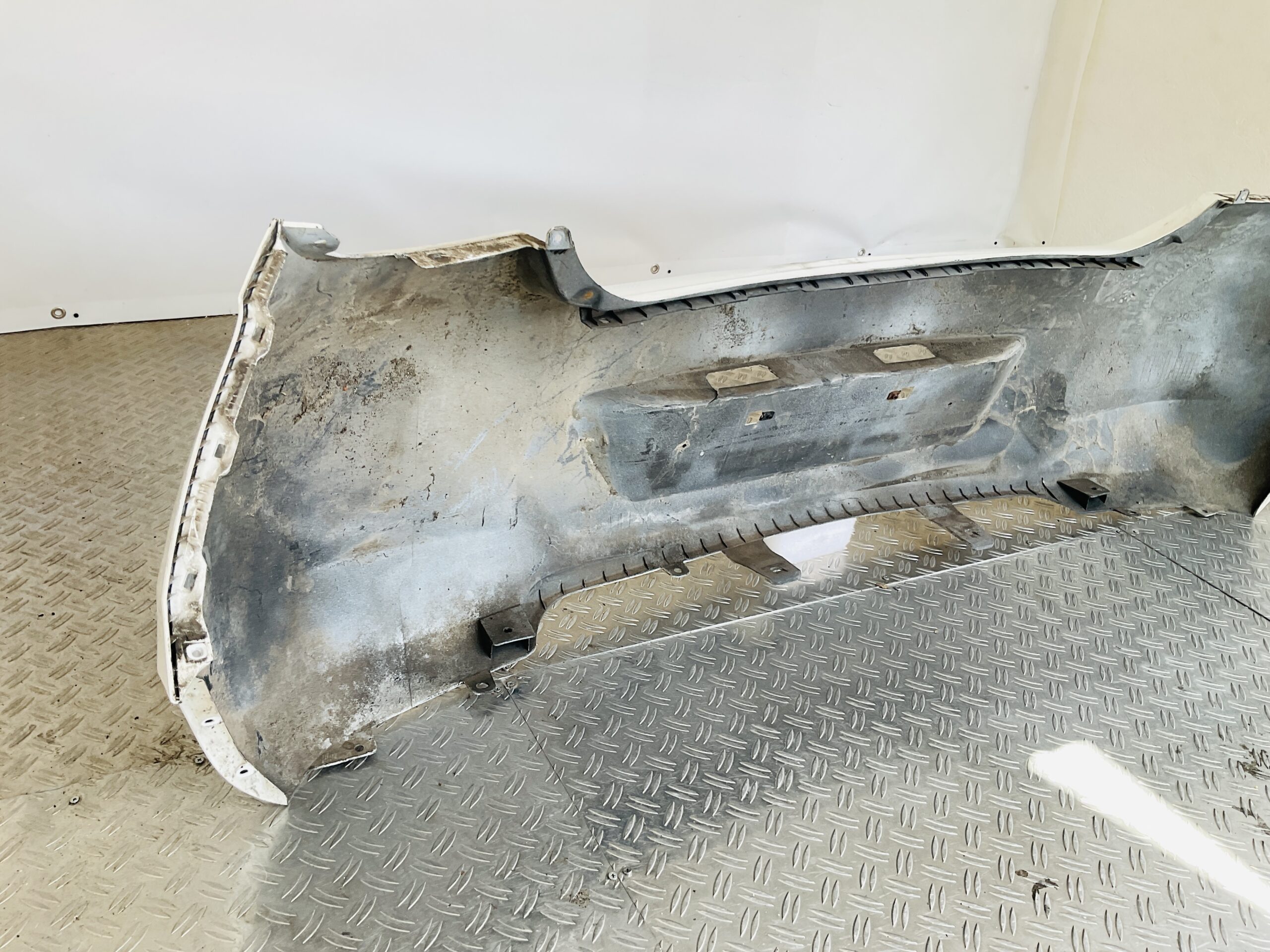 Bumper Hyundai i20 86611-1J000 Achterbumper 1-F10-14077z