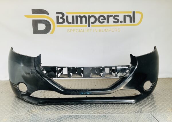 Bumper Peugeot 208 12-16 967279447700 Voorbumper 2-J2-14611z