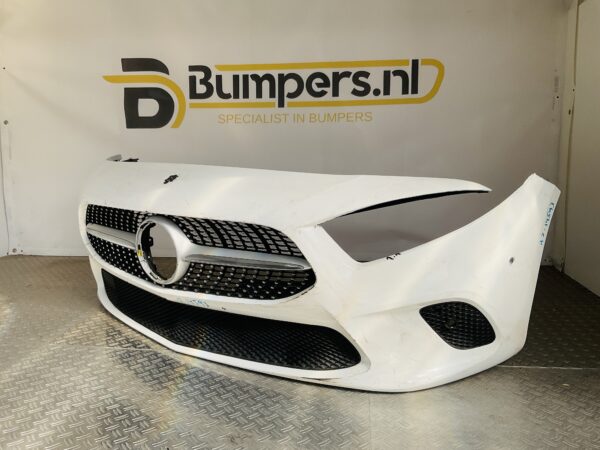 Bumper Mercedes A Klasse w177 Normaal 2019-2023 A1778853600 Voorbumper 1-A2-14593z