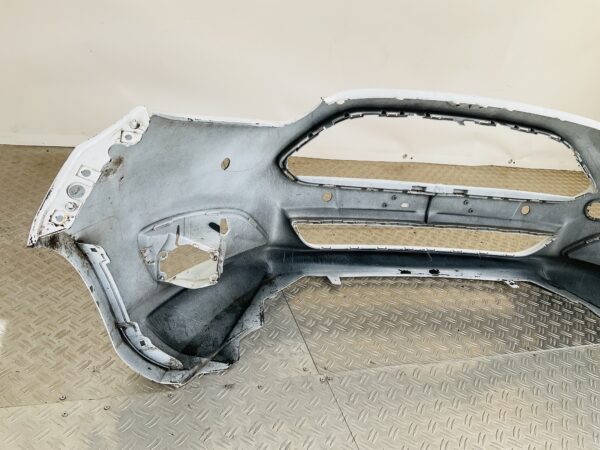 Bumper Ford Fiesta MK7 13-16 pdc C1BB-17757-A Voorbumper 1-D3-14646z